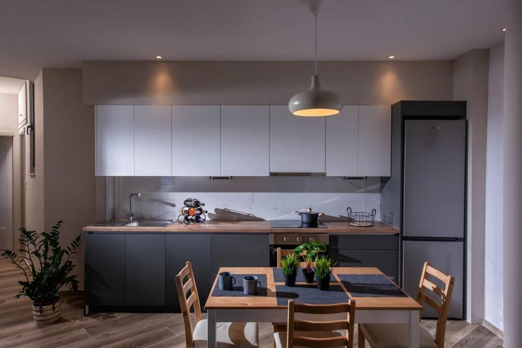 Archipelagos Apt In The Heart Of The City Iraklio Eksteriør bilde