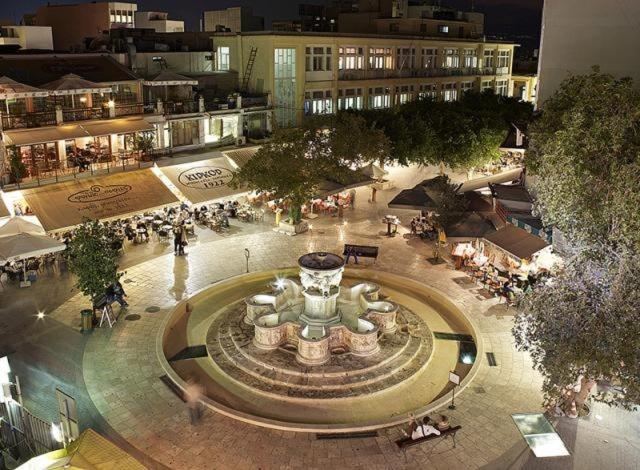 Archipelagos Apt In The Heart Of The City Iraklio Eksteriør bilde